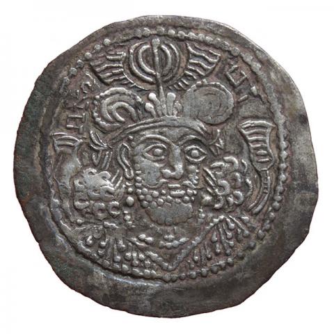 Bust with ram's horn crown in three-quarter view; Brahmi inscription "King Peroz"