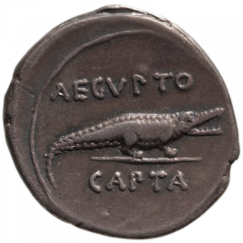 Krokodil nach rechts; Lateinisch: AEGYPTO / CAPTA (Ägypten erobert)