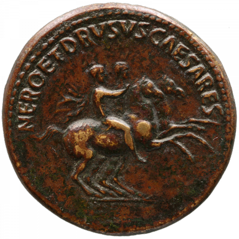 Nero and Drusus zu Pferd nach rechts; Lateinisch: NERO ET DRVSVS CAESARES (Nero and Drusus Caesaren)