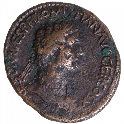 Büste des Domitian; Lateinisch: IMP CAES DIVI VESP F DOMITIAN AVG GER COS X (Imperator Caesar, des göttlichen Vespasian Sohn, Domitian Augustus Germanicus zum 10. mal Konsul)